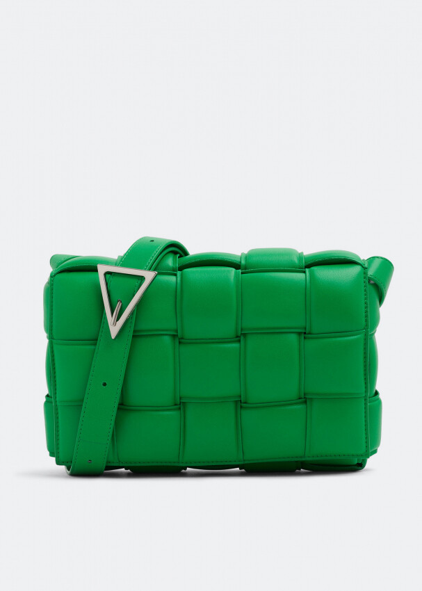 

Сумка Bottega Veneta Padded Cassette, зеленый