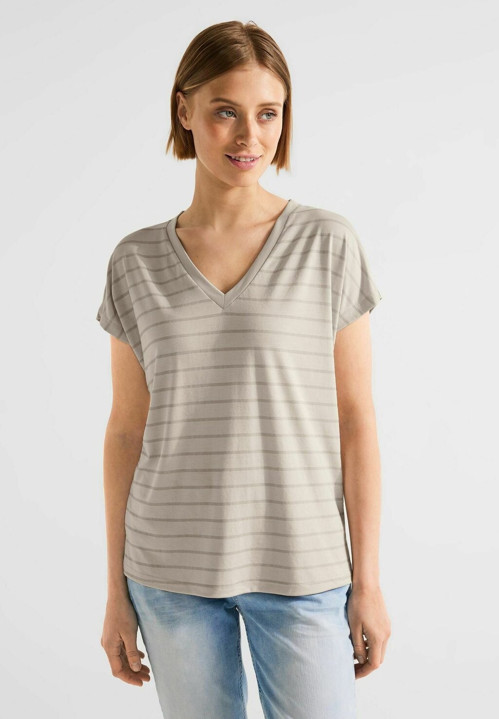 

Футболка с принтом MIT V NECK Street One, цвет beige