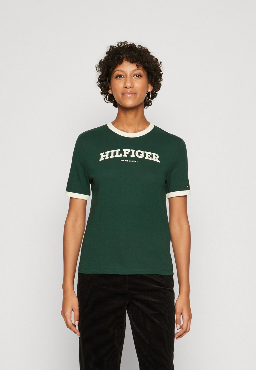 

Футболка с принтом MONOTYPE FLOCK Tommy Hilfiger, цвет hunter
