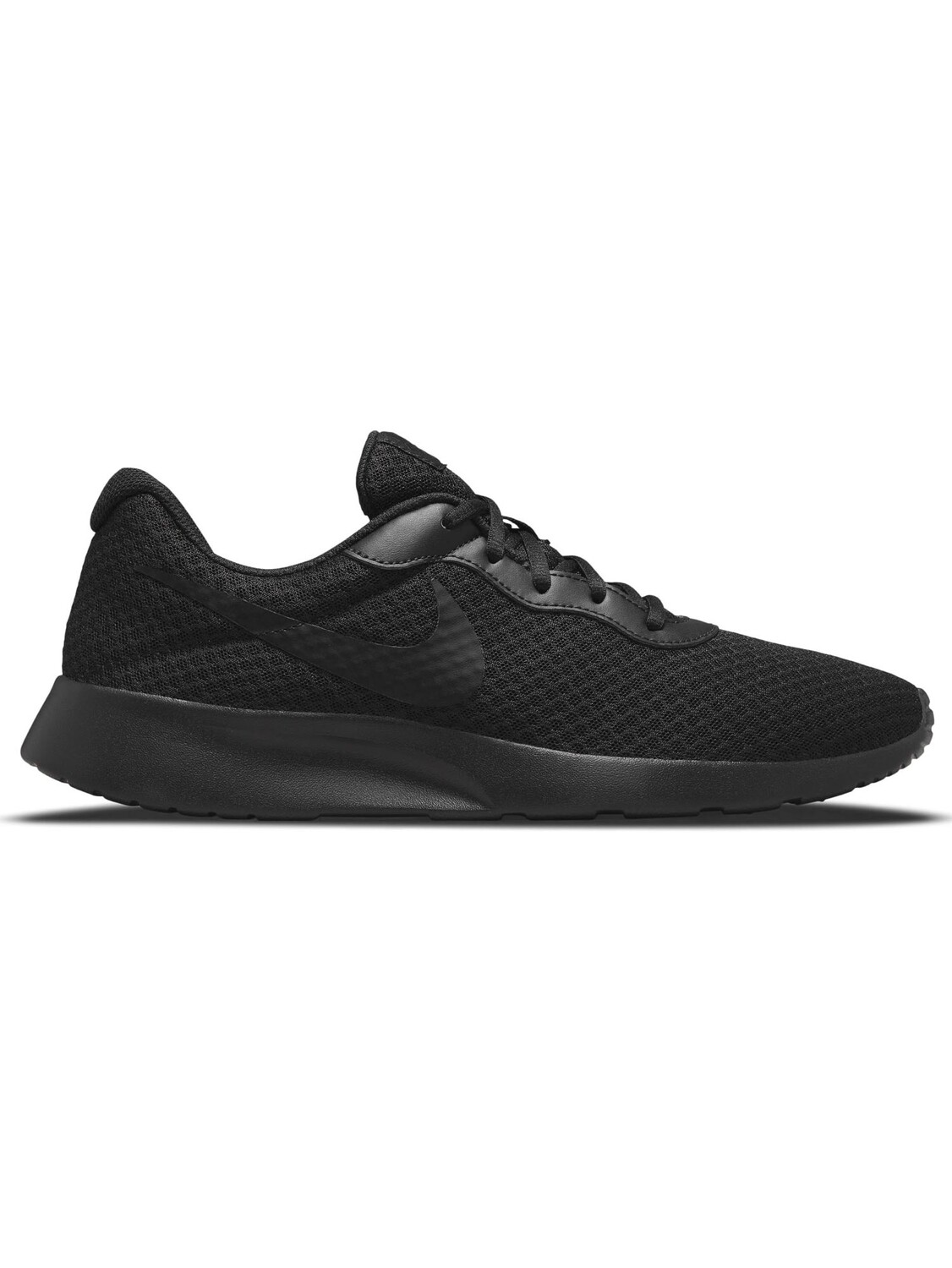 

Кроссовки Nike TANJUN, черный