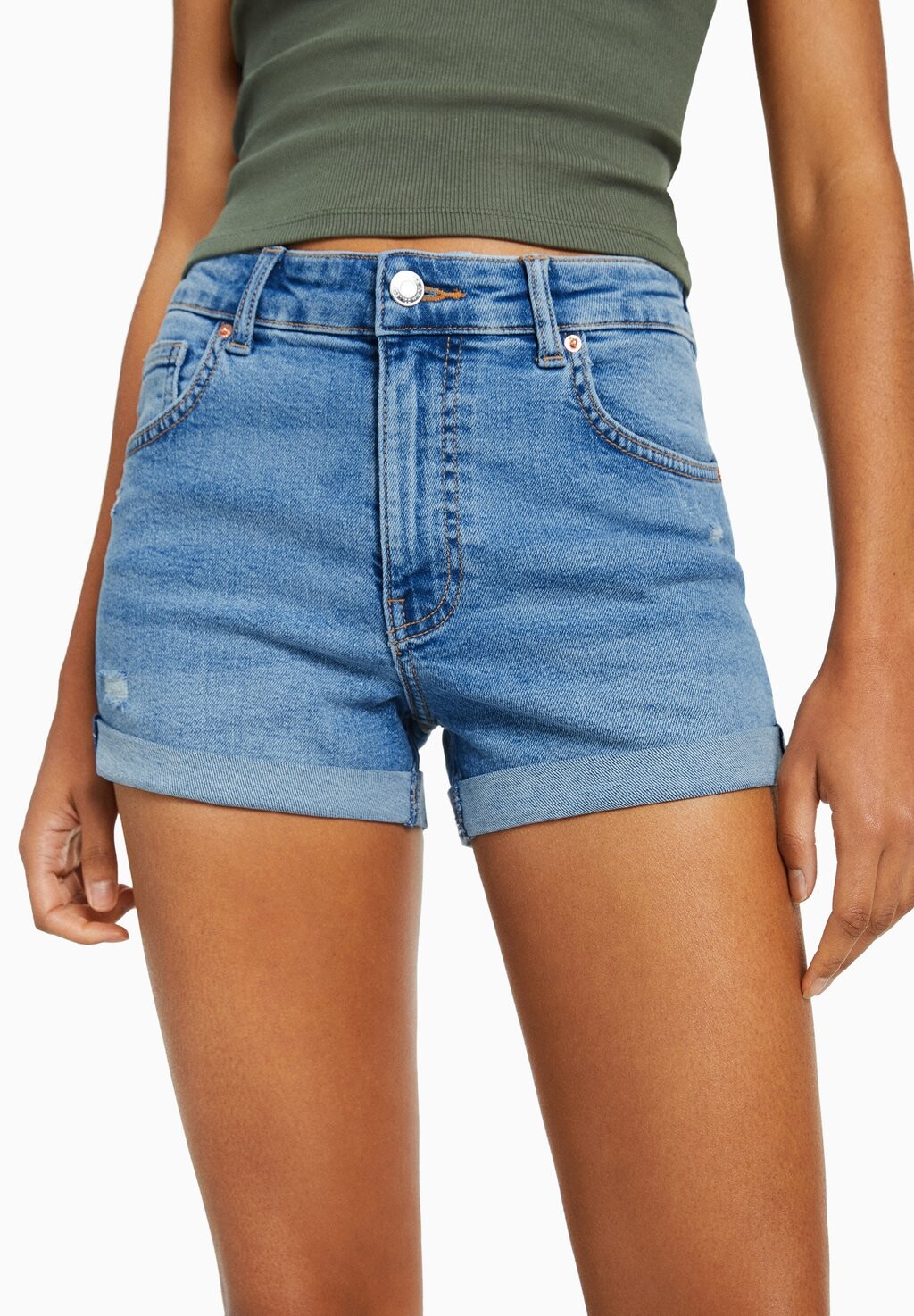 

Джинсовые шорты Bershka