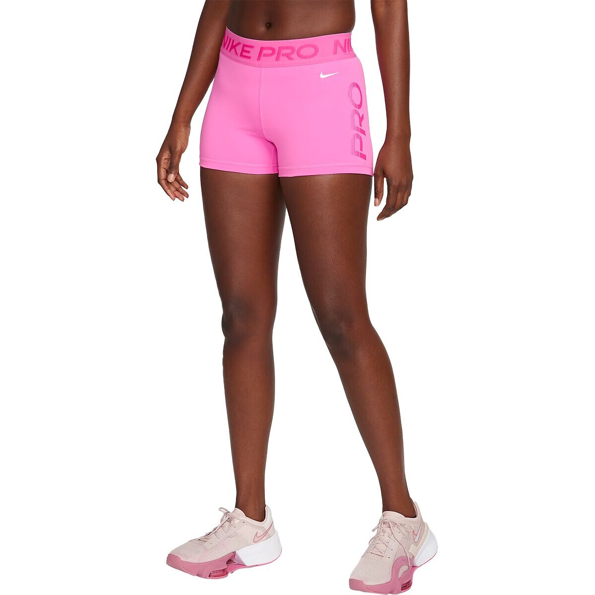 

Шорты pro со средней посадкой и рисунком 3 дюйма Nike, цвет playful pink/alchemy pink/white