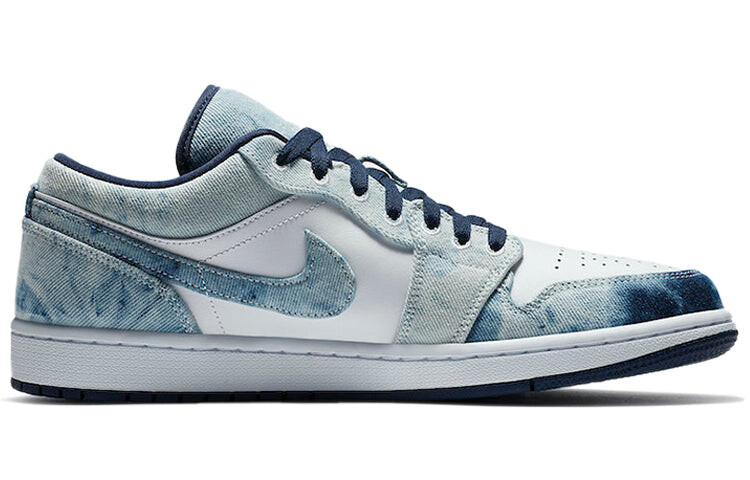 

Кроссовки Nike Air Jordan 1 Low Washed Denim, белый / темно-синий