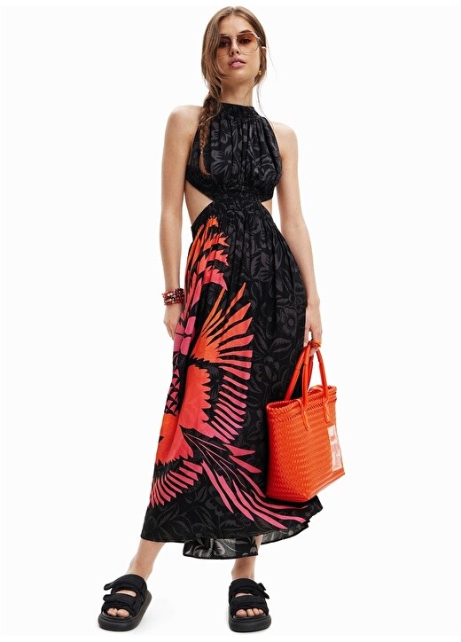 

черное женское платье Desigual