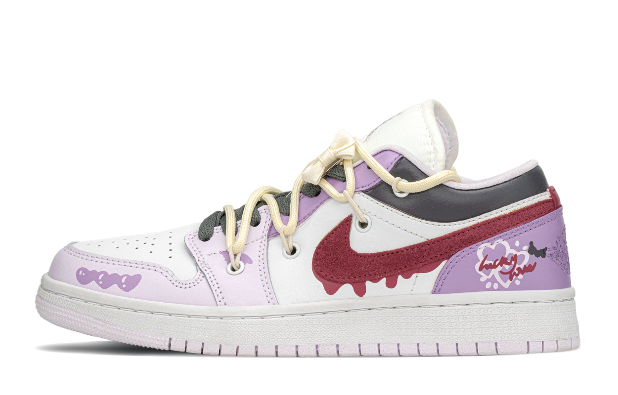 

Кроссовки Air Jordan 1 Vintage Basketball Shoes Women's Low-top Black/beige/purple, фиолетовый