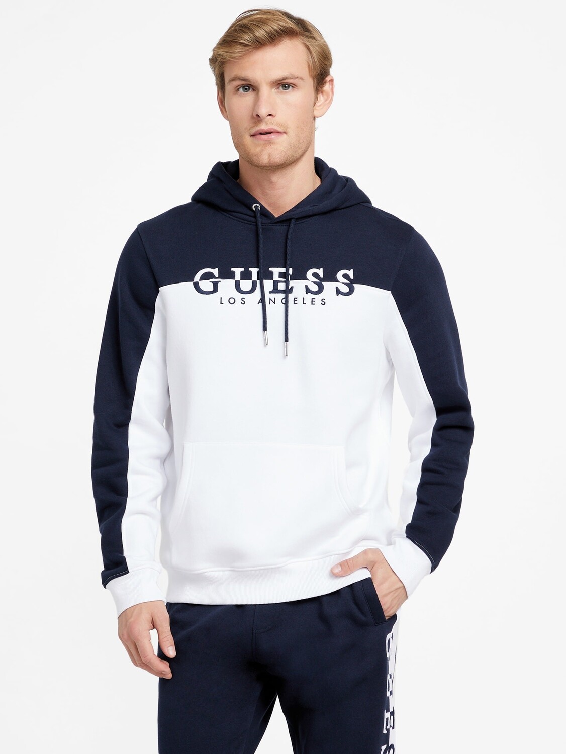 

Худи Eco Marcus в стиле колор-блок Guess Factory, цвет Pure White