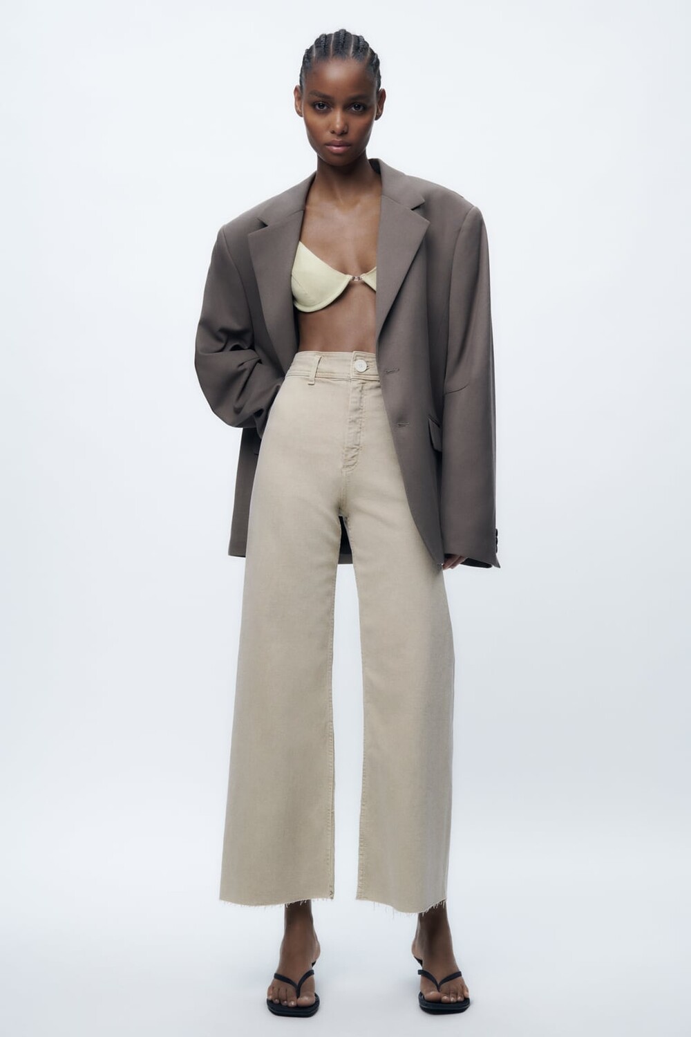

Прямые джинсы с высокой талией zw marine ZARA