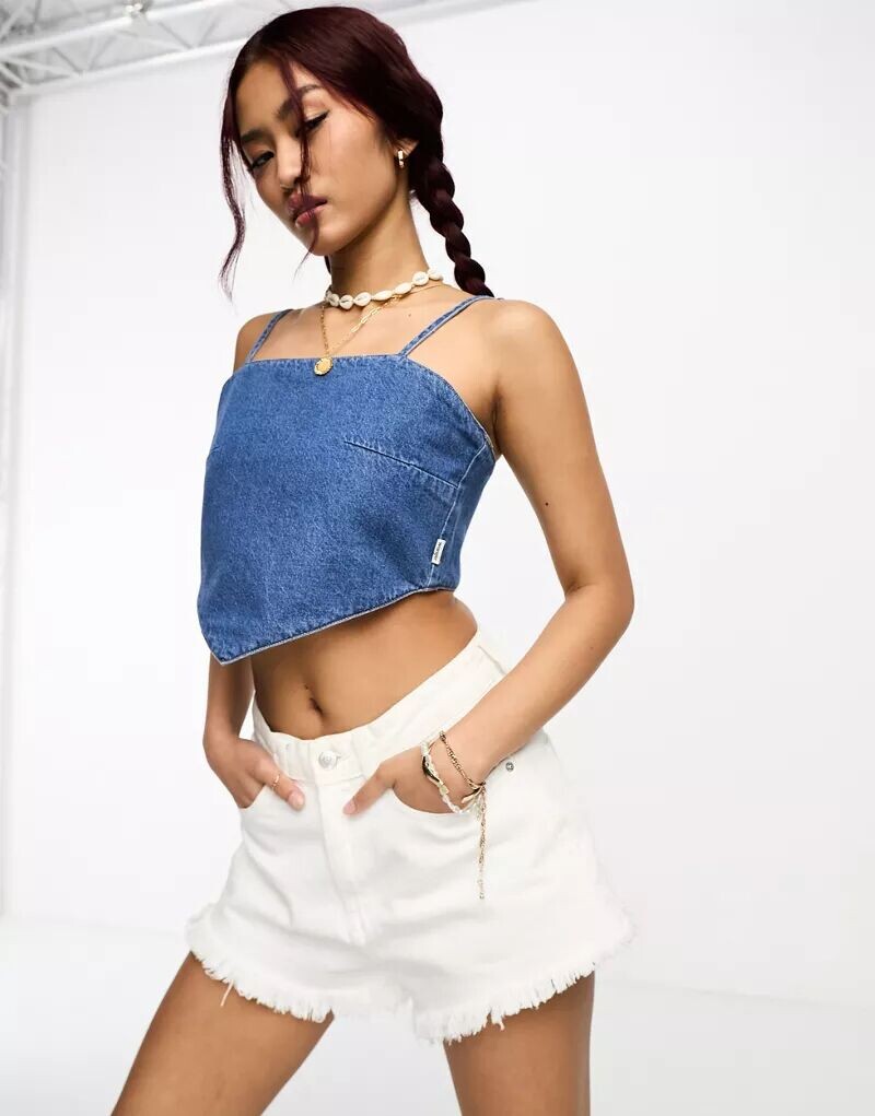 

Синий джинсовый укороченный топ с банданой спереди Wrangler