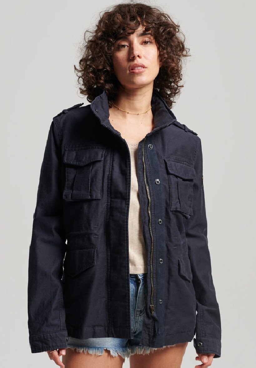 

Куртка летняя Superdry