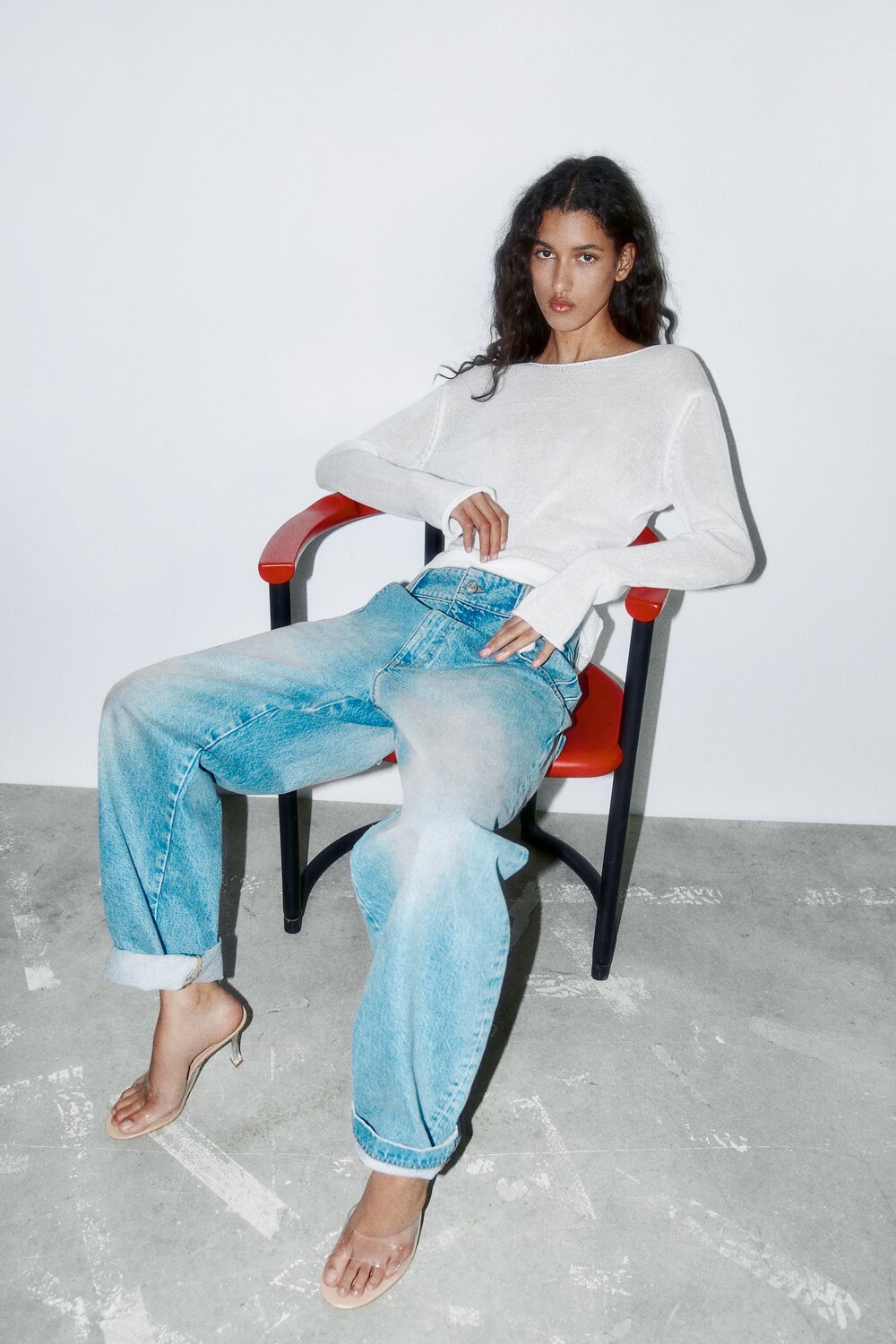 

Виниловые мюли Zara, очистить