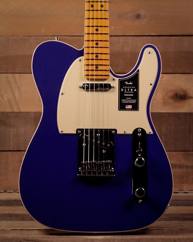 Электрогитара Fender American Ultra Telecaster, Maple FB, Cobra Blue фотографии