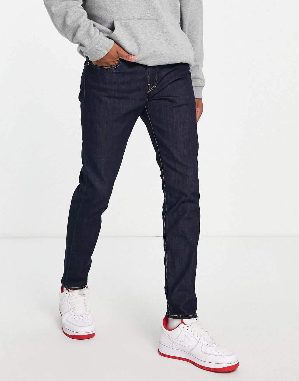 

Узкие зауженные джинсы Levi's 512 с низкой посадкой, полоскание в стиле рок-код