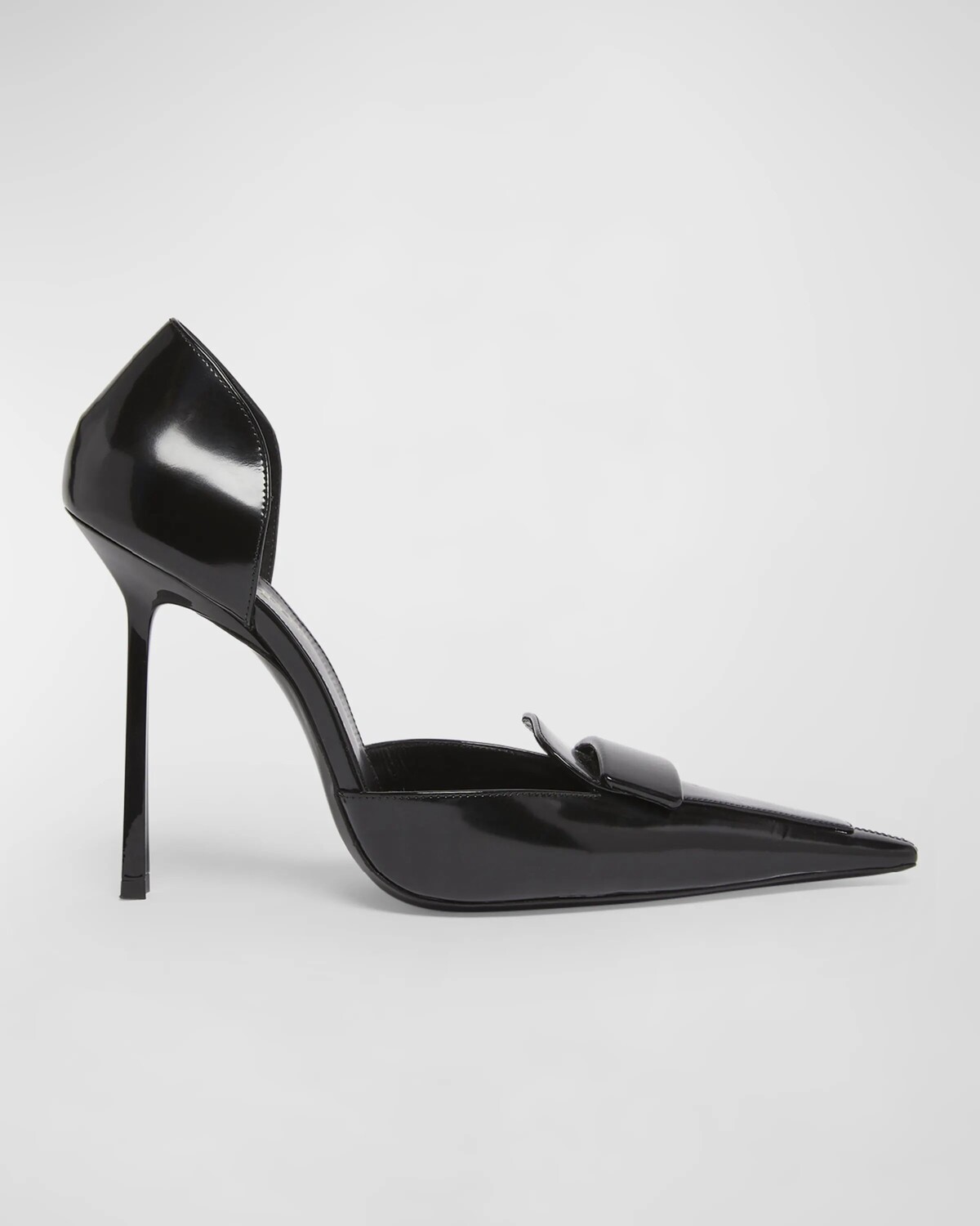 

Кожаные лоферы D'Orsay Saint Laurent, цвет Noir