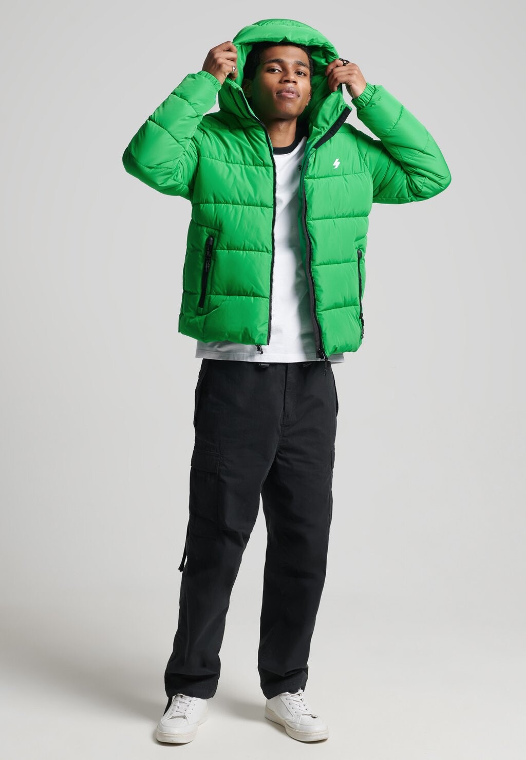 

Куртка зимняя Superdry