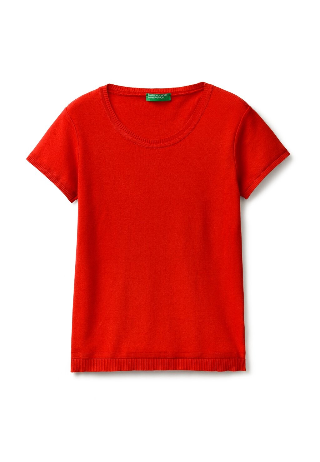 

Базовая футболка United Colors of Benetton, красный