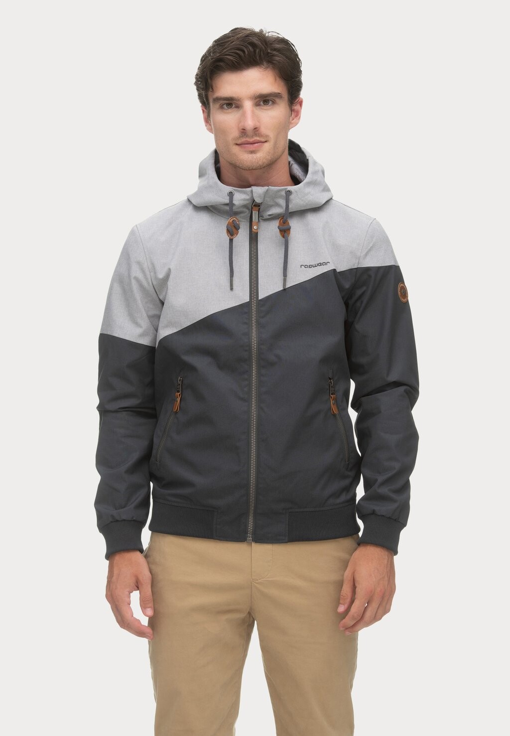 

Легкая куртка Ragwear, серый