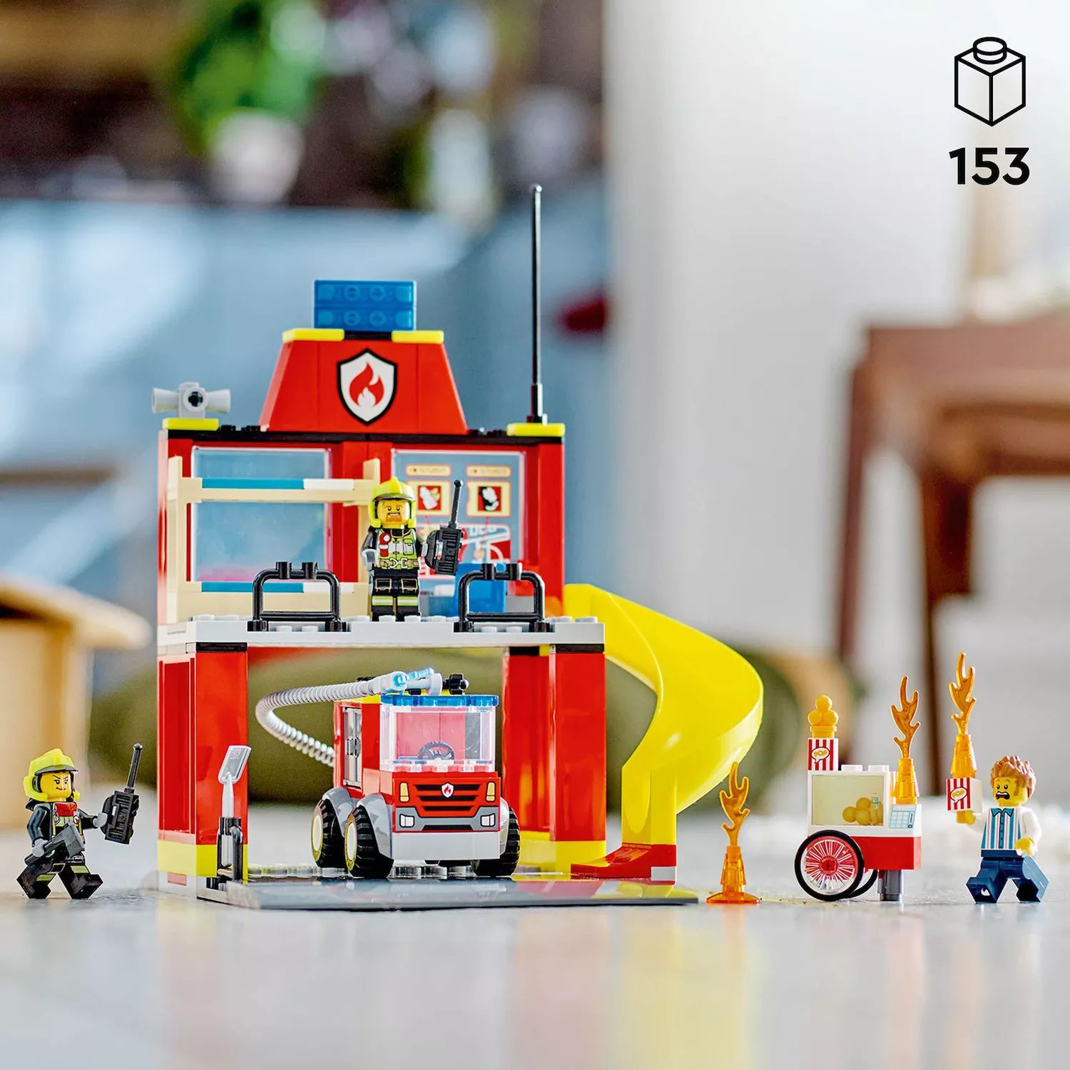 LEGO City: Пожарная станция и пожарная машина (60375) Набор строительных игрушек LEGO