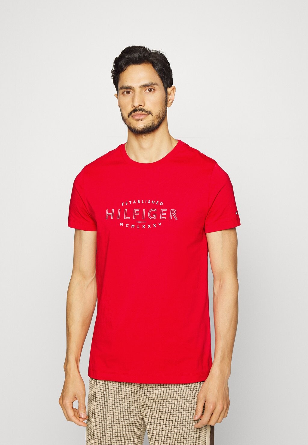 

Футболка с принтом Tommy Hilfiger, красный