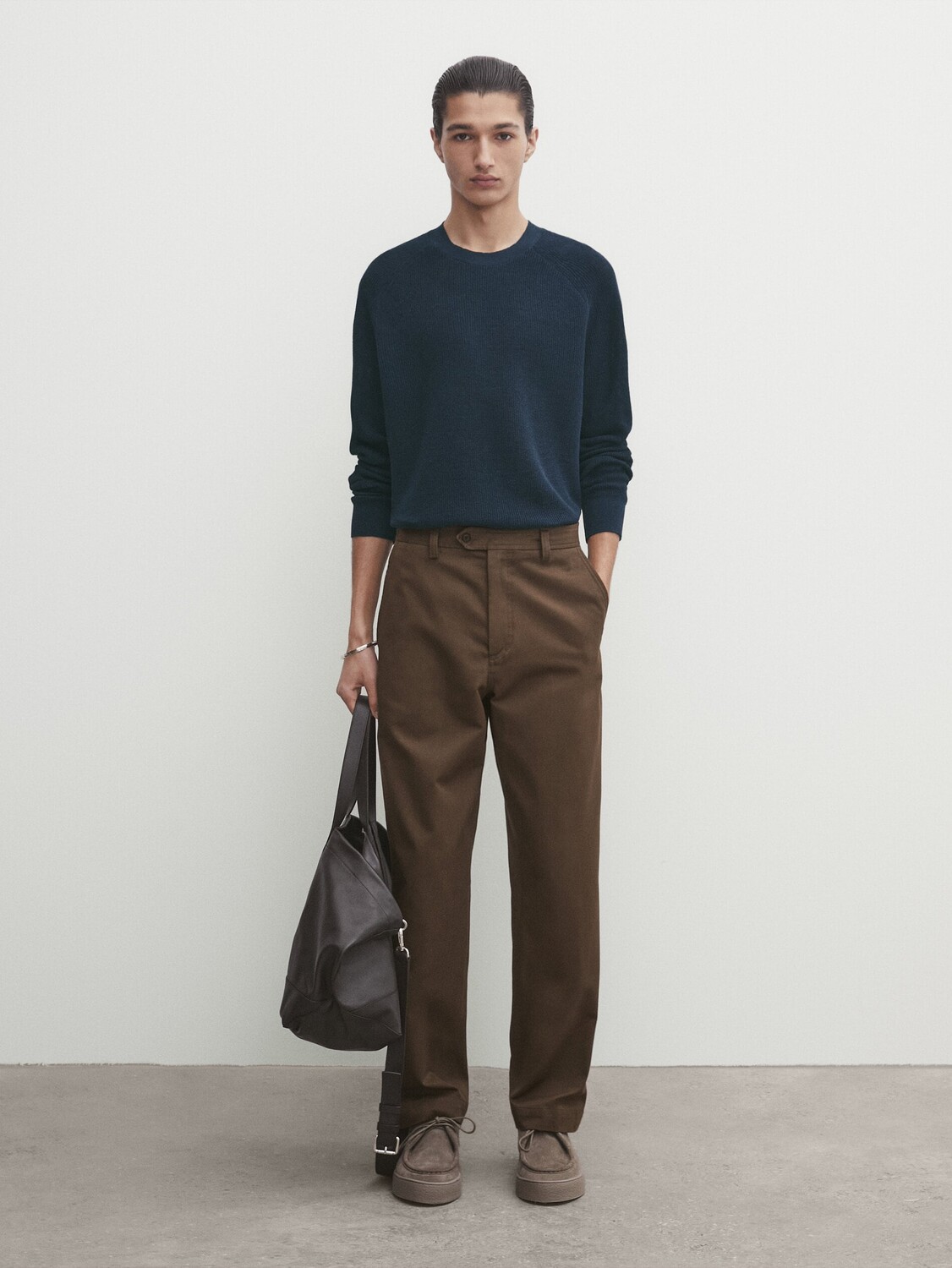 

Свитер с круглым вырезом из льна и хлопка Massimo Dutti, синий