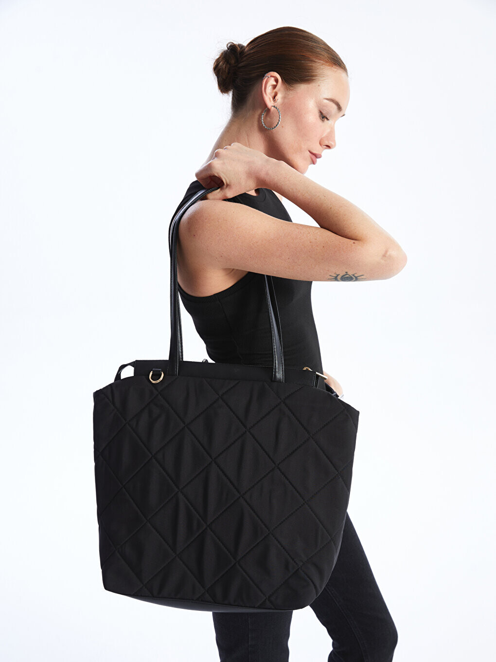 

Женская сумка через плечо из парашютной ткани LCW ACCESSORIES, черный