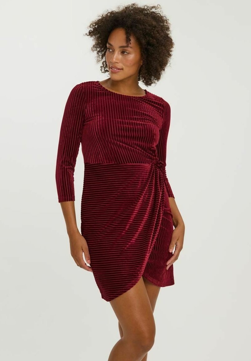 

Летнее платье Vero Moda, бордовый