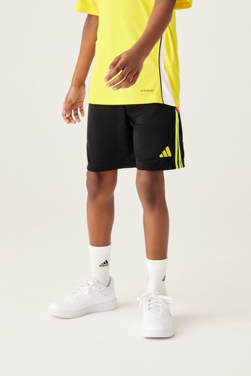 

Тиро шорты 24 Adidas, черный