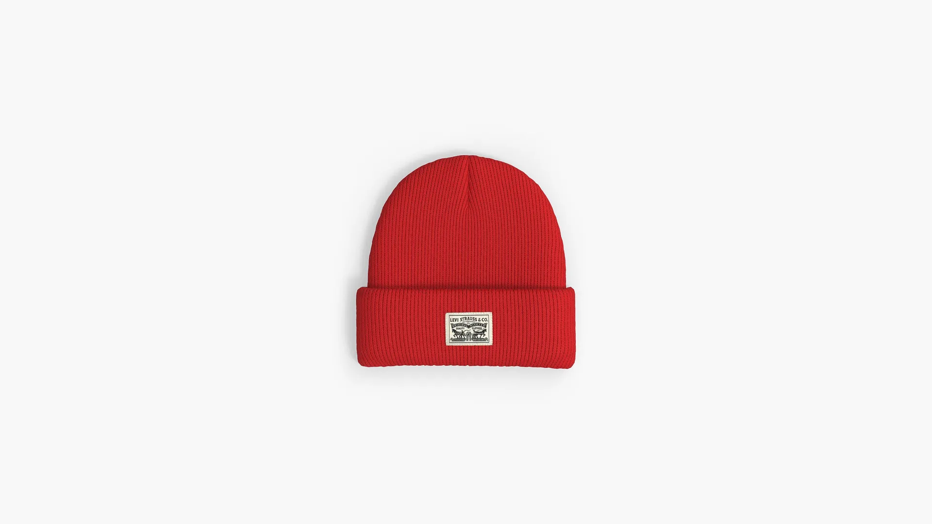 

Шапка с нашивкой на спине Levi's, красный
