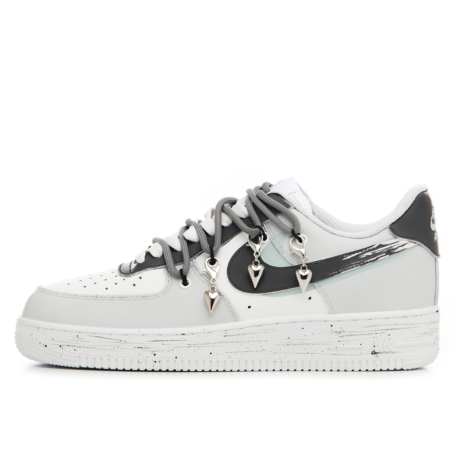 

Женские кроссовки для скейтбординга Nike Air Force 1, Gray