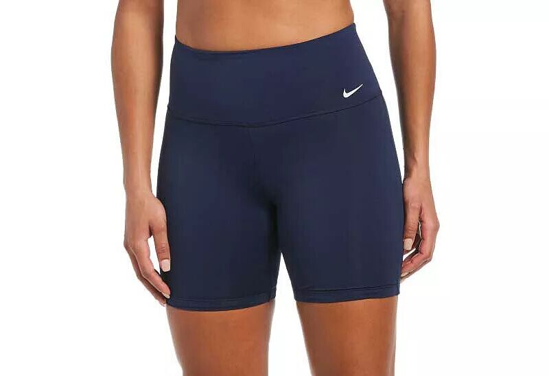

Женские шорты Nike Essential 6 дюймов