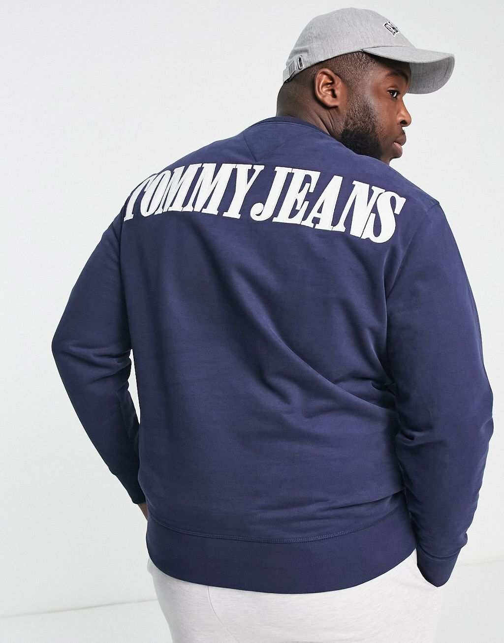 

Темно-синяя толстовка с логотипом и флагом Tommy Jeans Big & Tall archive, Синий