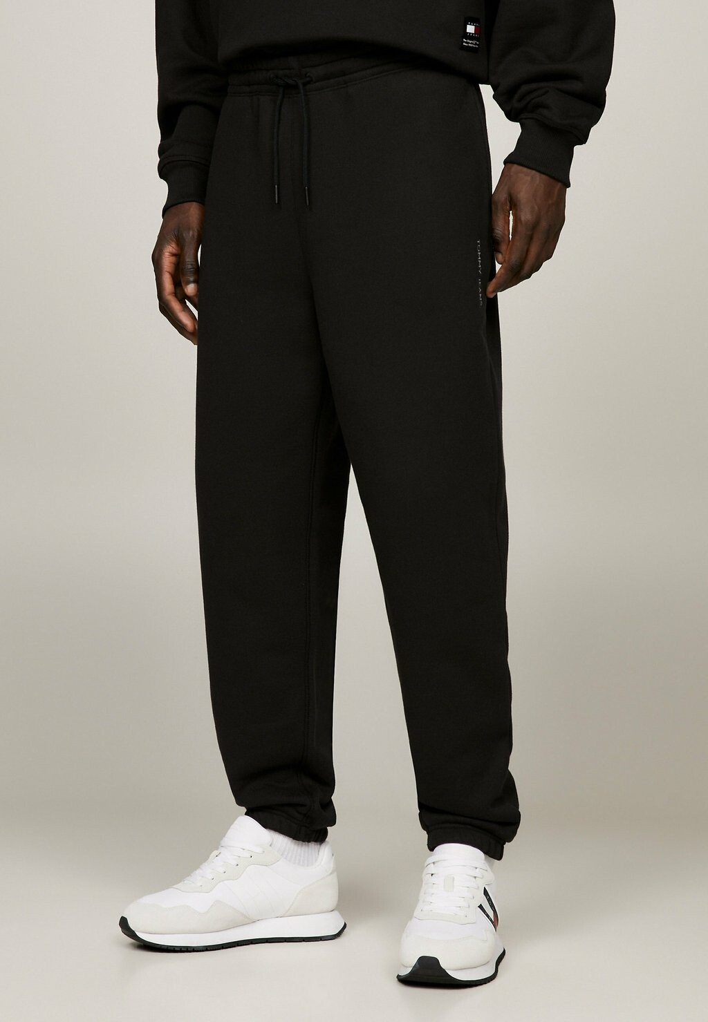 

Спортивные брюки Logo Tommy Jeans, черный