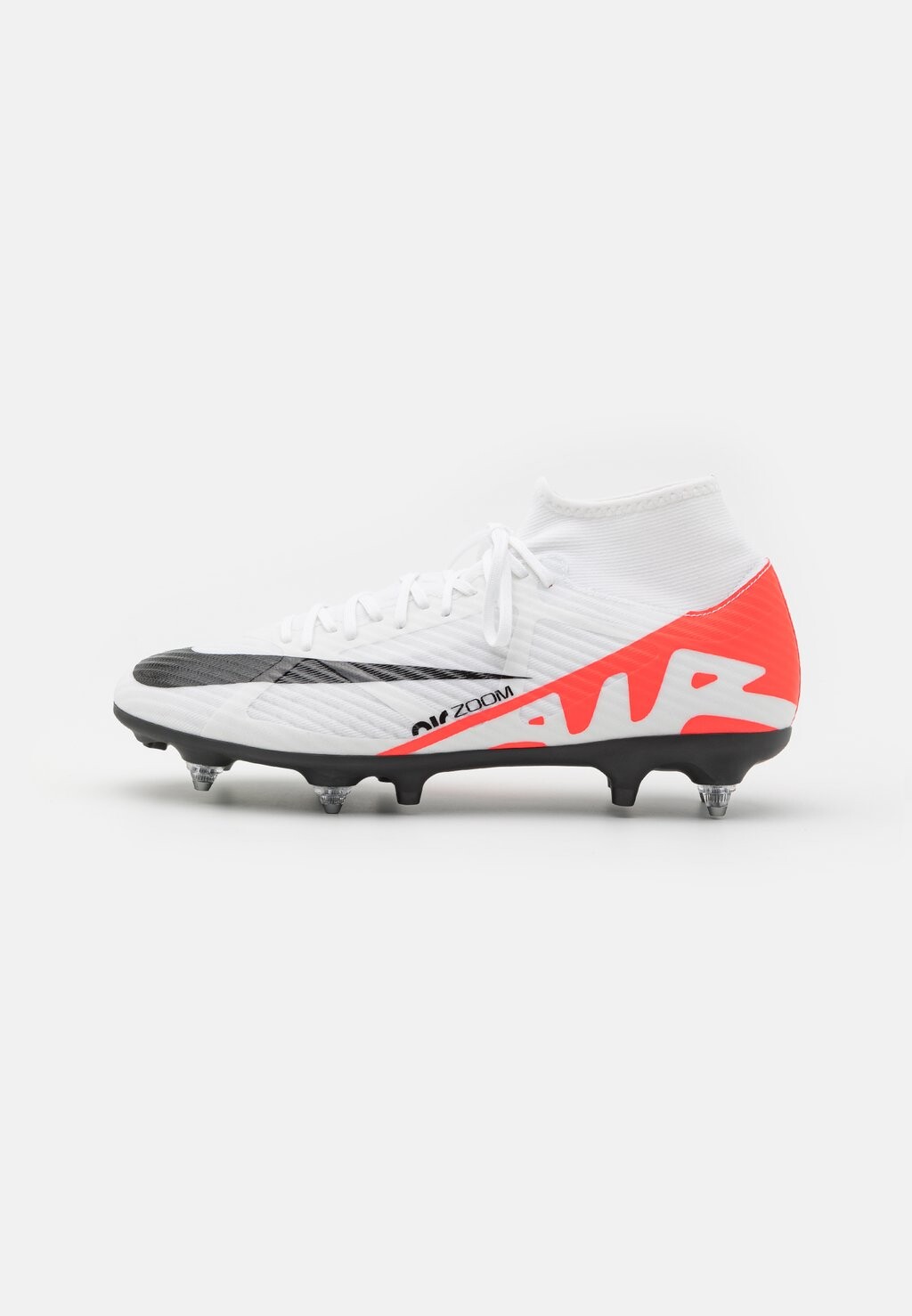 

Бутсы Nike