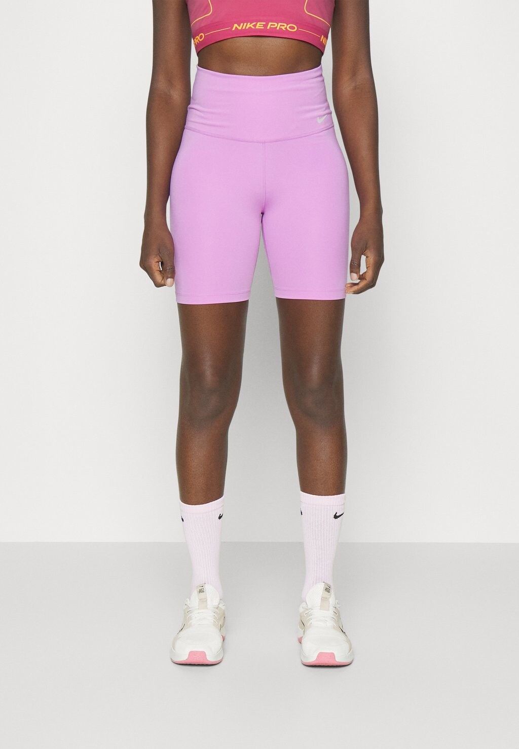 

Леггинсы Nike, розовый