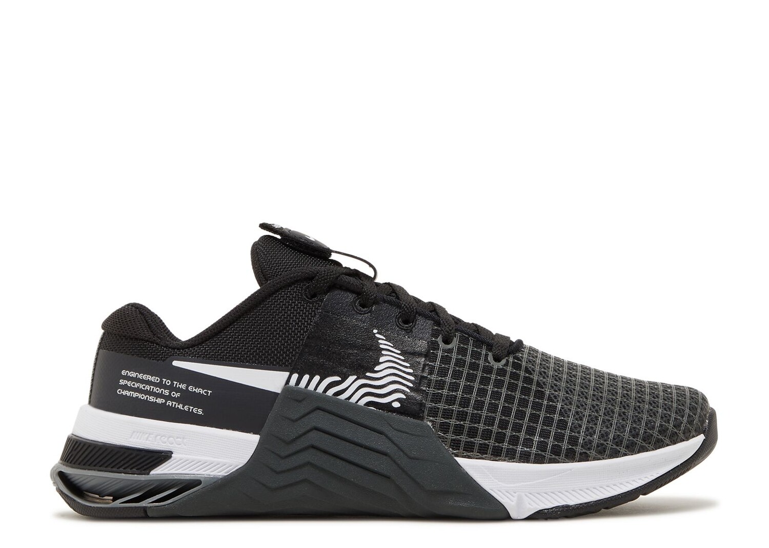 

Кроссовки Nike Wmns Metcon 8 'Black Dark Smoke Grey', черный
