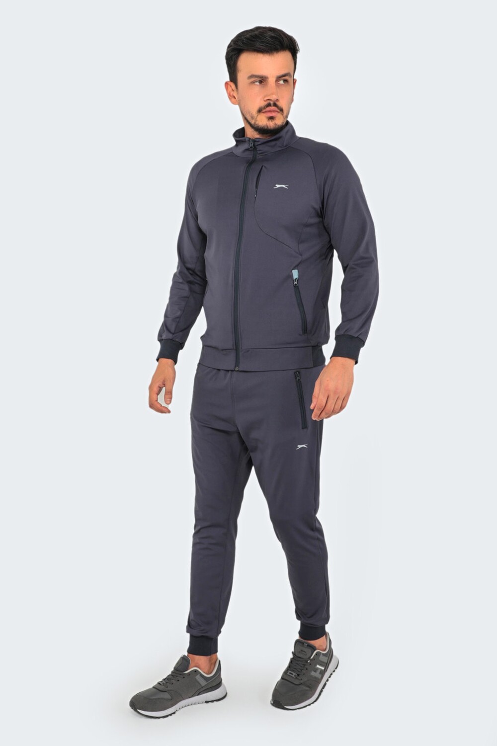 

Мужской спортивный костюм Yukon антрацитовый Slazenger, серый