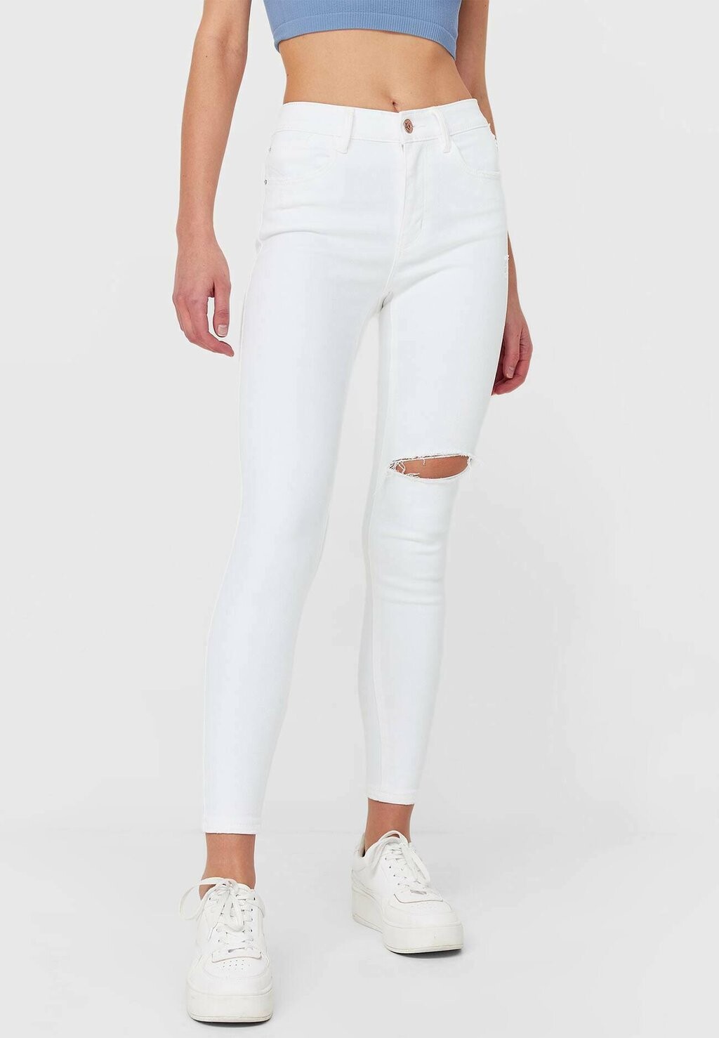 

Джинсы Skinny Fit Stradivarius, белый