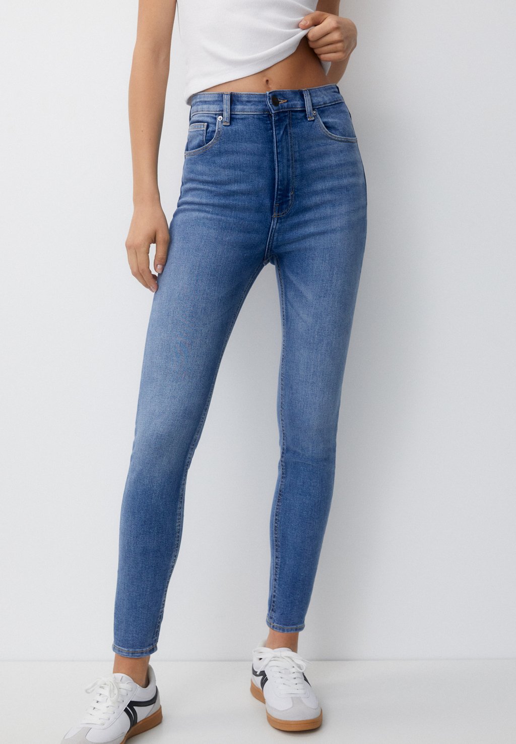 

Джинсы Skinny Fit Super High Waisted PULL&BEAR, цвет blue denim