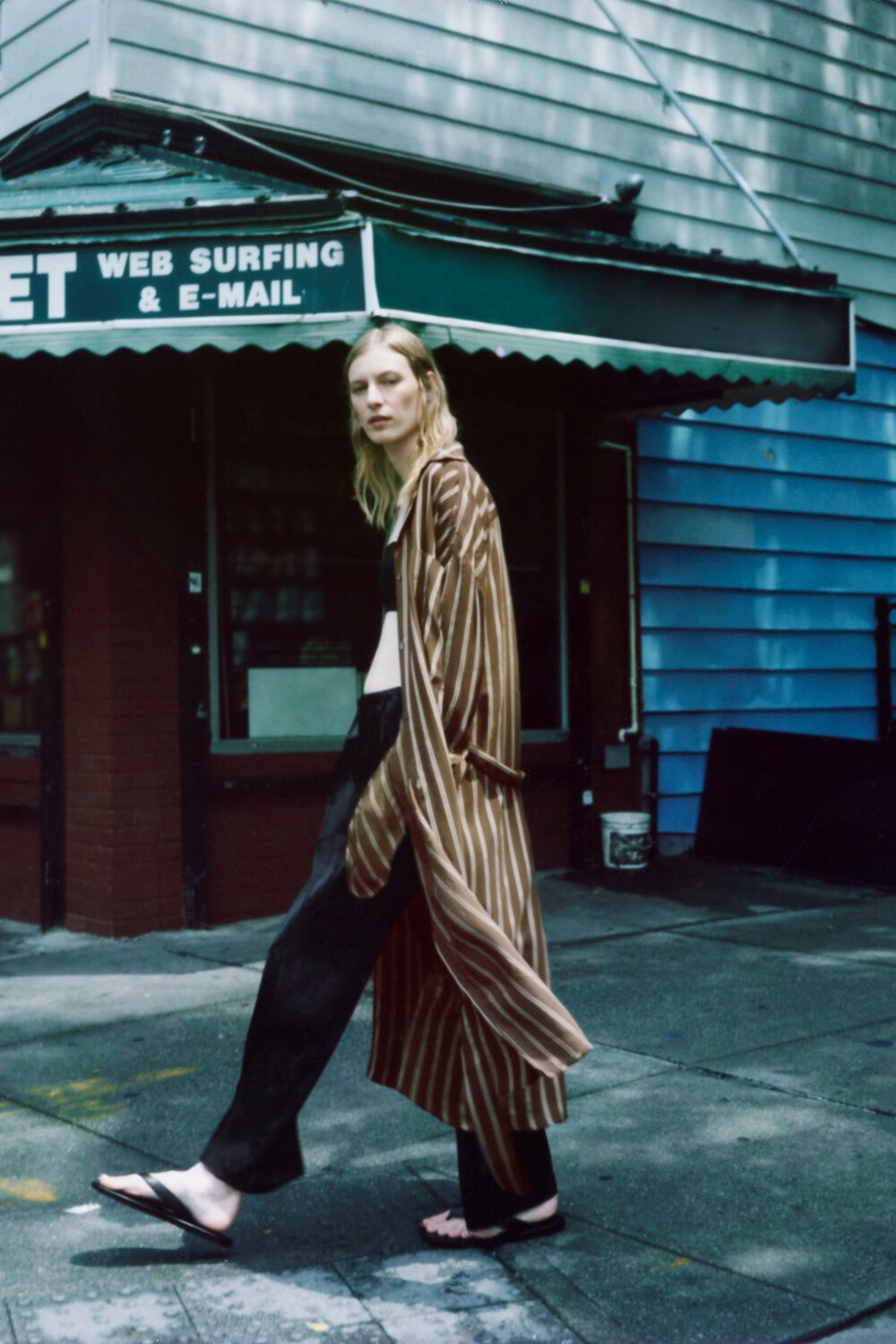 

Платье-рубашка, ограниченная серия Zara, полосатый