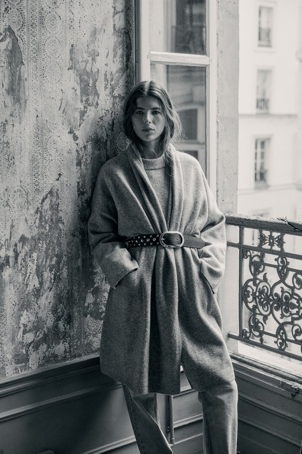 

Мягкое трикотажное пальто ZARA, серый