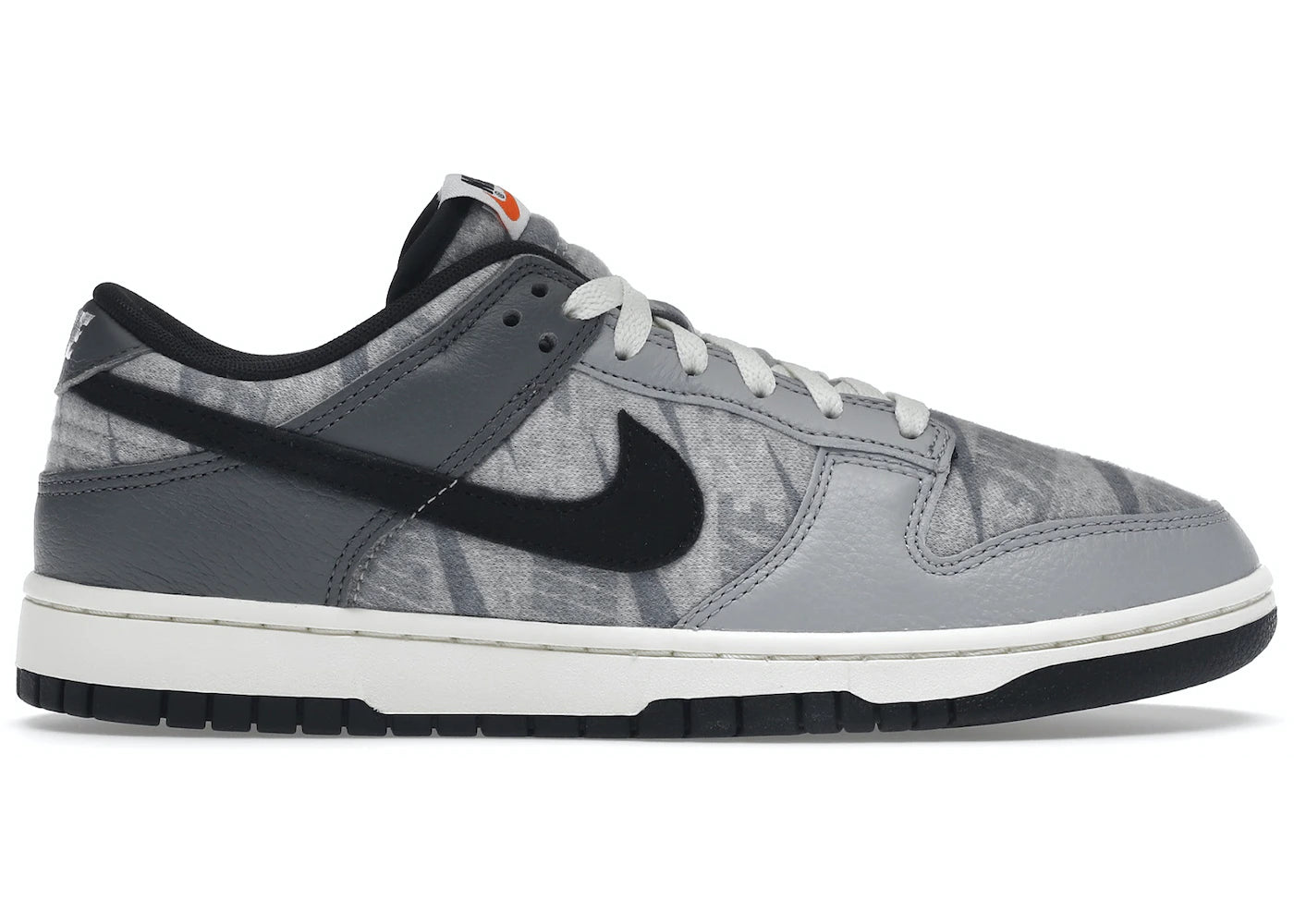 

Кроссовки Nike Dunk Low, серый