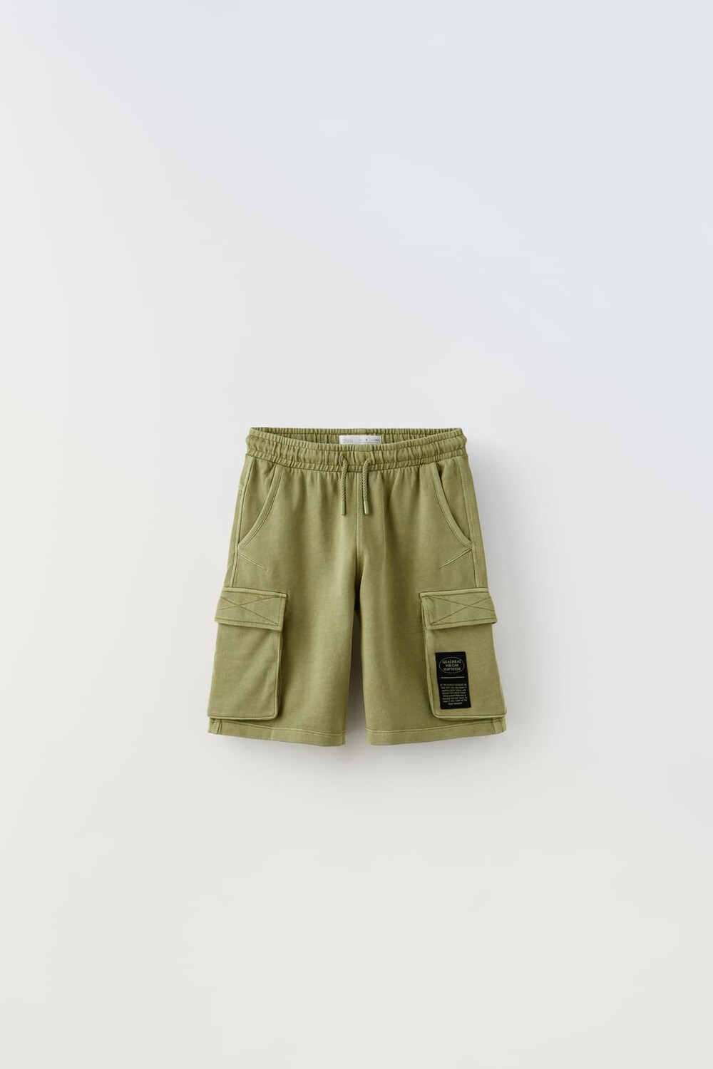 

Шорты-бермуда-карго dye garment dye ZARA, светло-зеленый