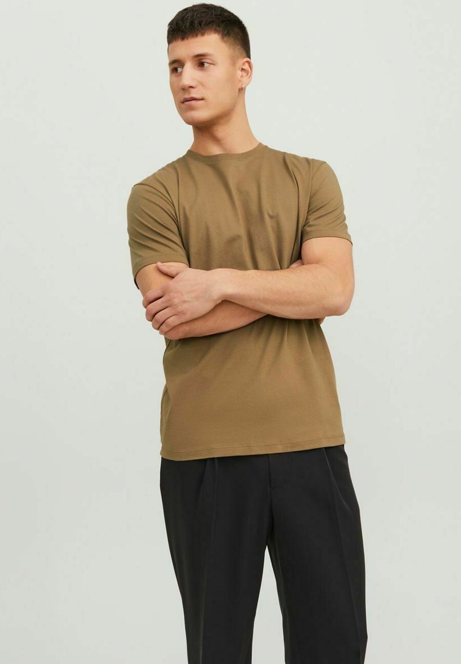 

Базовая футболка Tee Ss O Neck Noos Jack & Jones, цвет otter