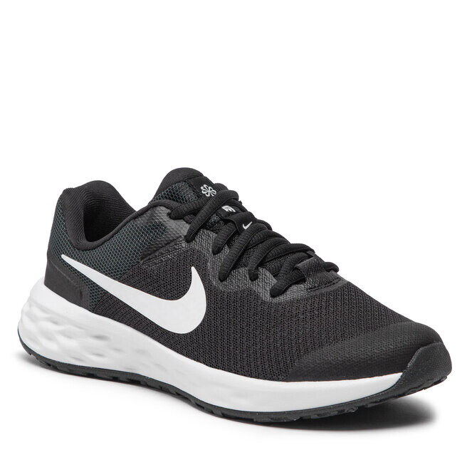 

Кроссовки Nike RevolutionNn, черный