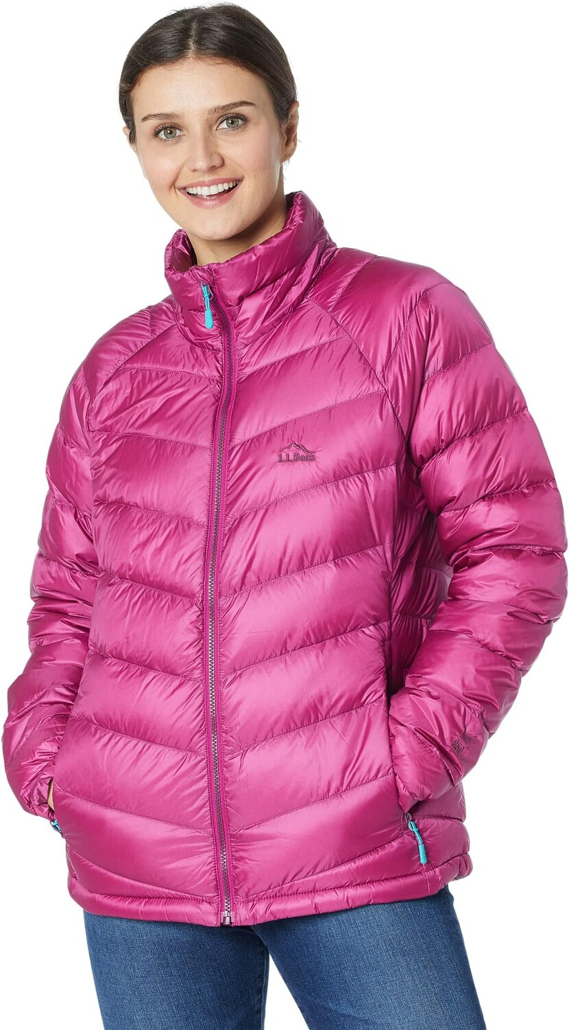 

Пуховик Petite Ultralight 850 L.L.Bean, цвет Sugarplum