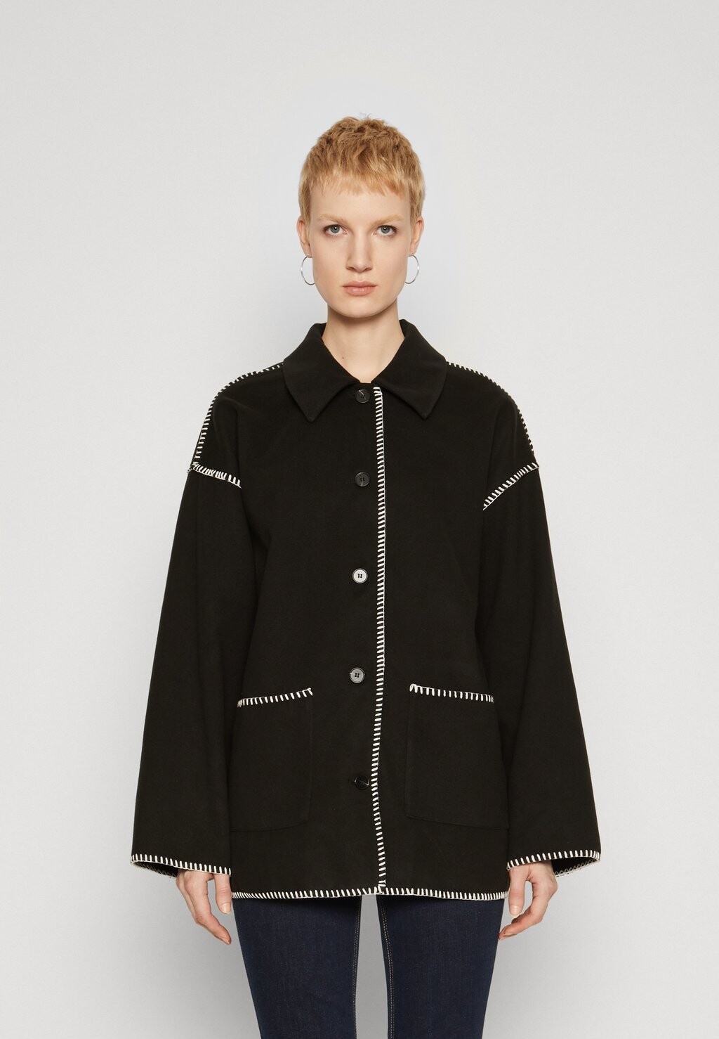 

Легкая куртка VMLARNA DETAIL SHIRT Vero Moda, цвет black/white