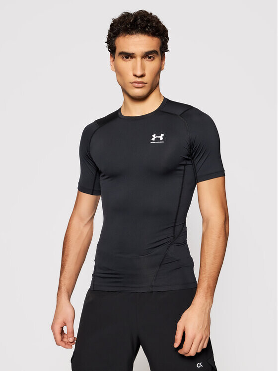 

Техническая футболка узкого кроя Under Armour, черный