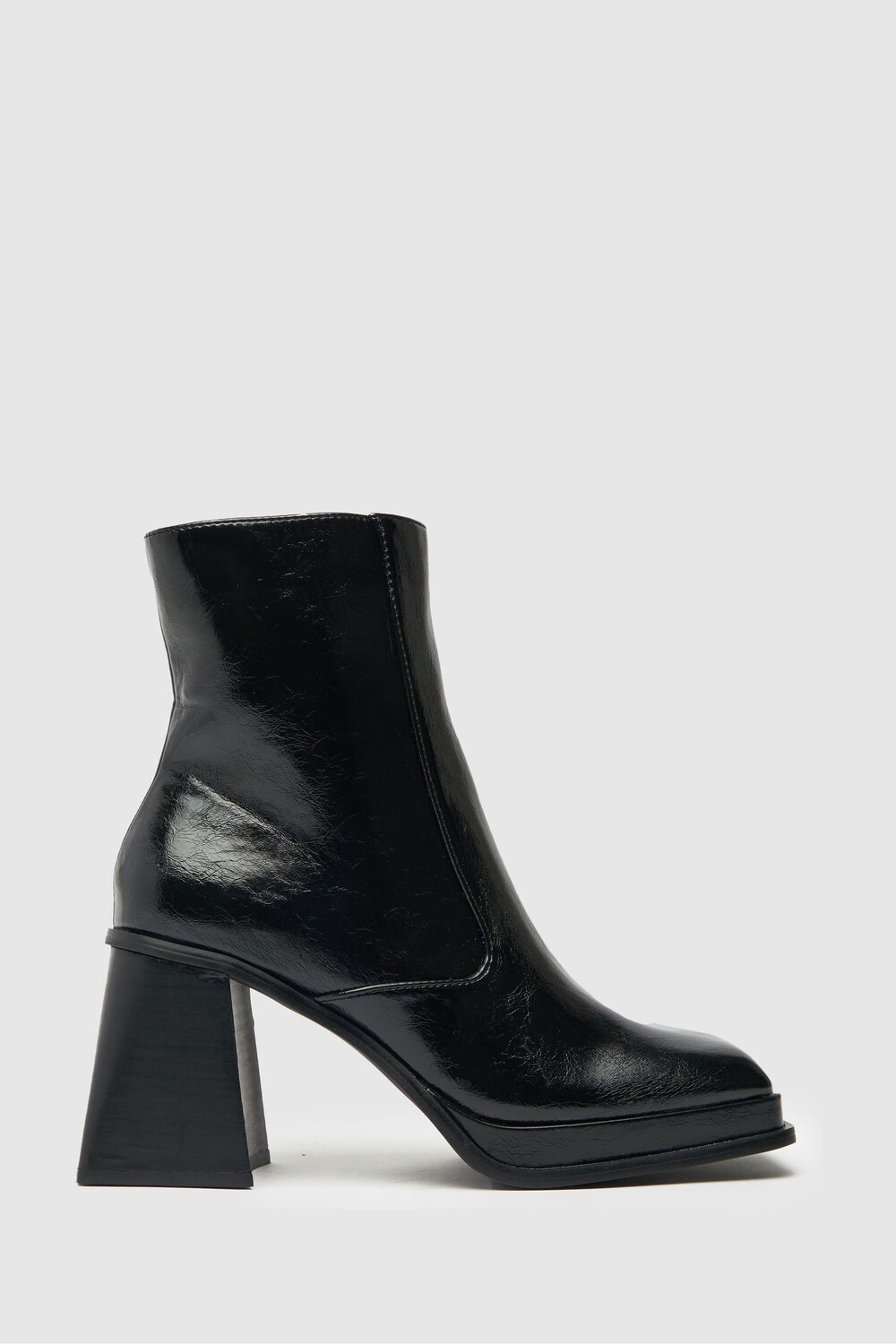 

Ботильоны и ботинки на платформе Black Blaze с квадратным носком Schuh, черный