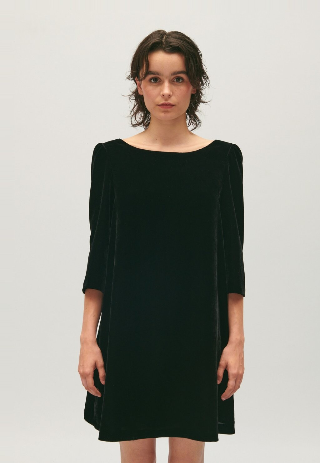 

Летнее платье Claudie Pierlot, нуар