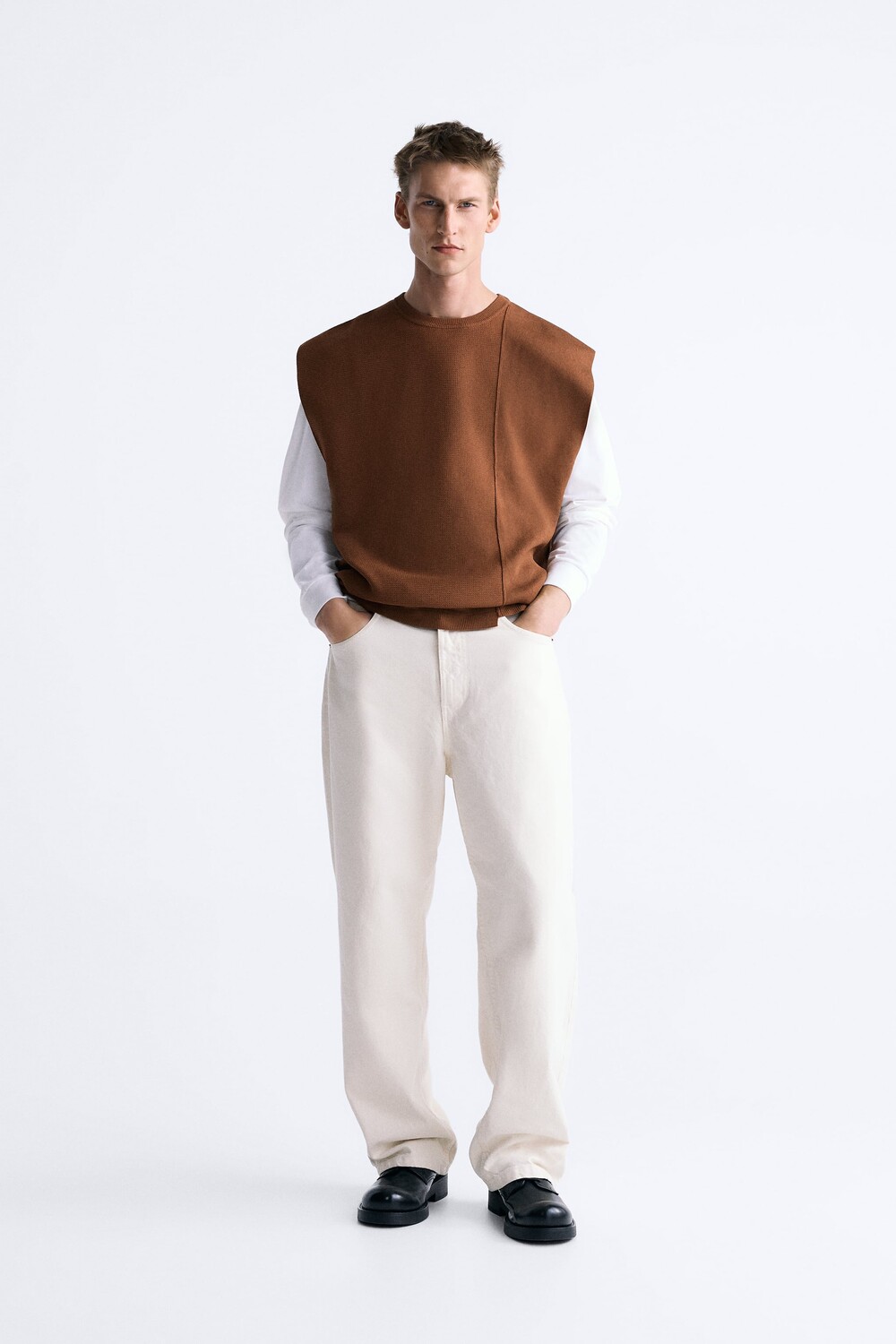 

Текстурный жилет оверсайз Zara, браун