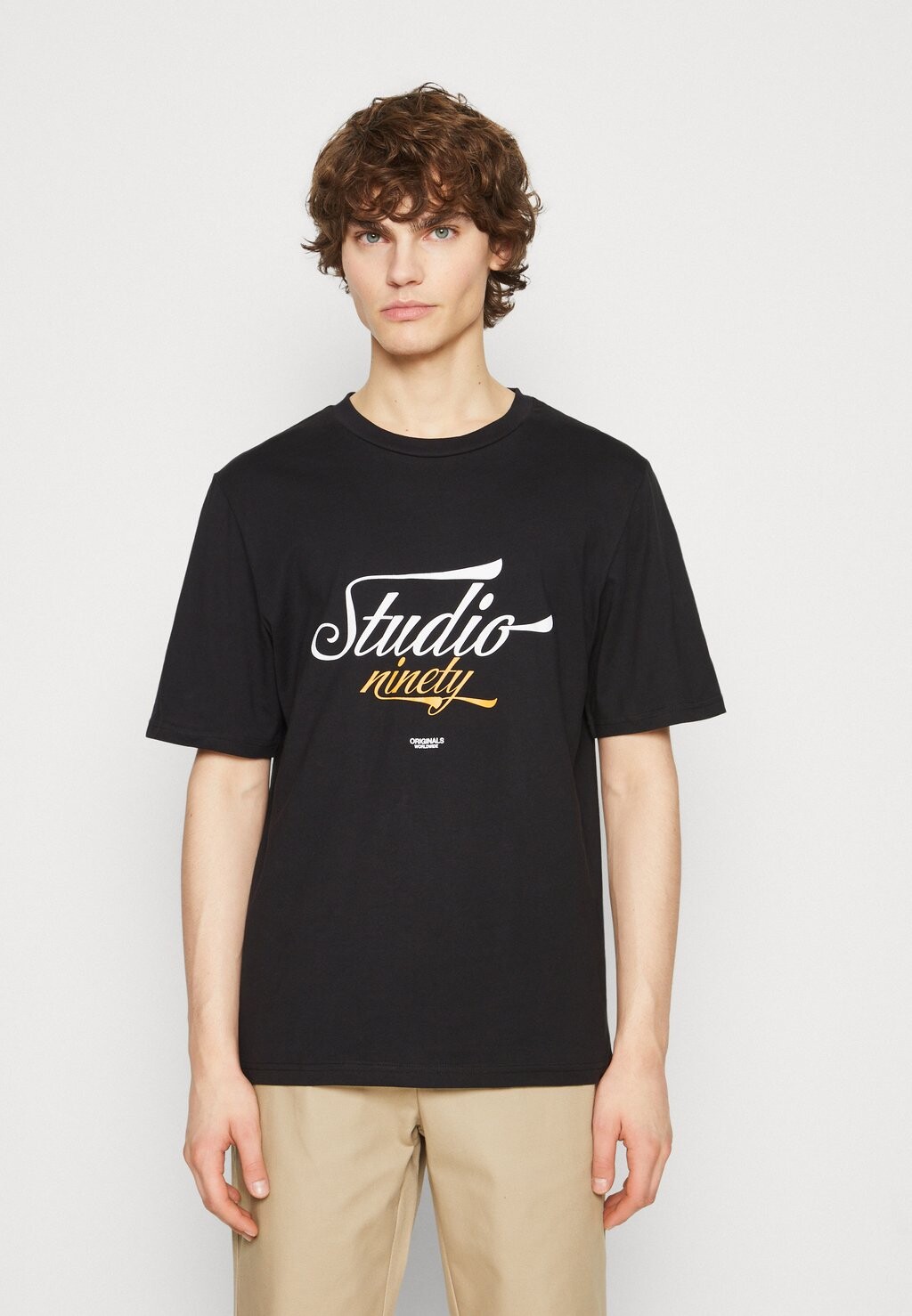 

Футболка с принтом Jack & Jones, черный